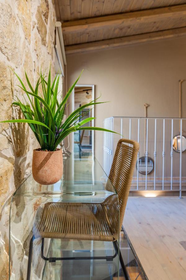 Evangelia Casa, Comfy Stay, Centrally, With Views! Heraklion  Ngoại thất bức ảnh